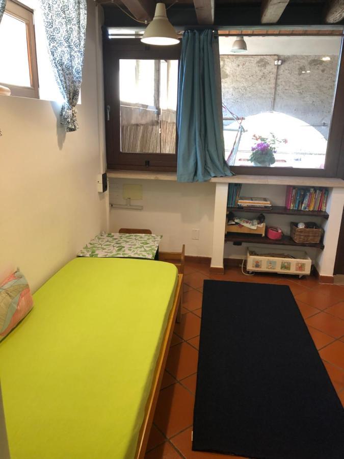 Il Nido Della Buonanotte 1 Family Friendly Apartment เวโรนา ภายนอก รูปภาพ